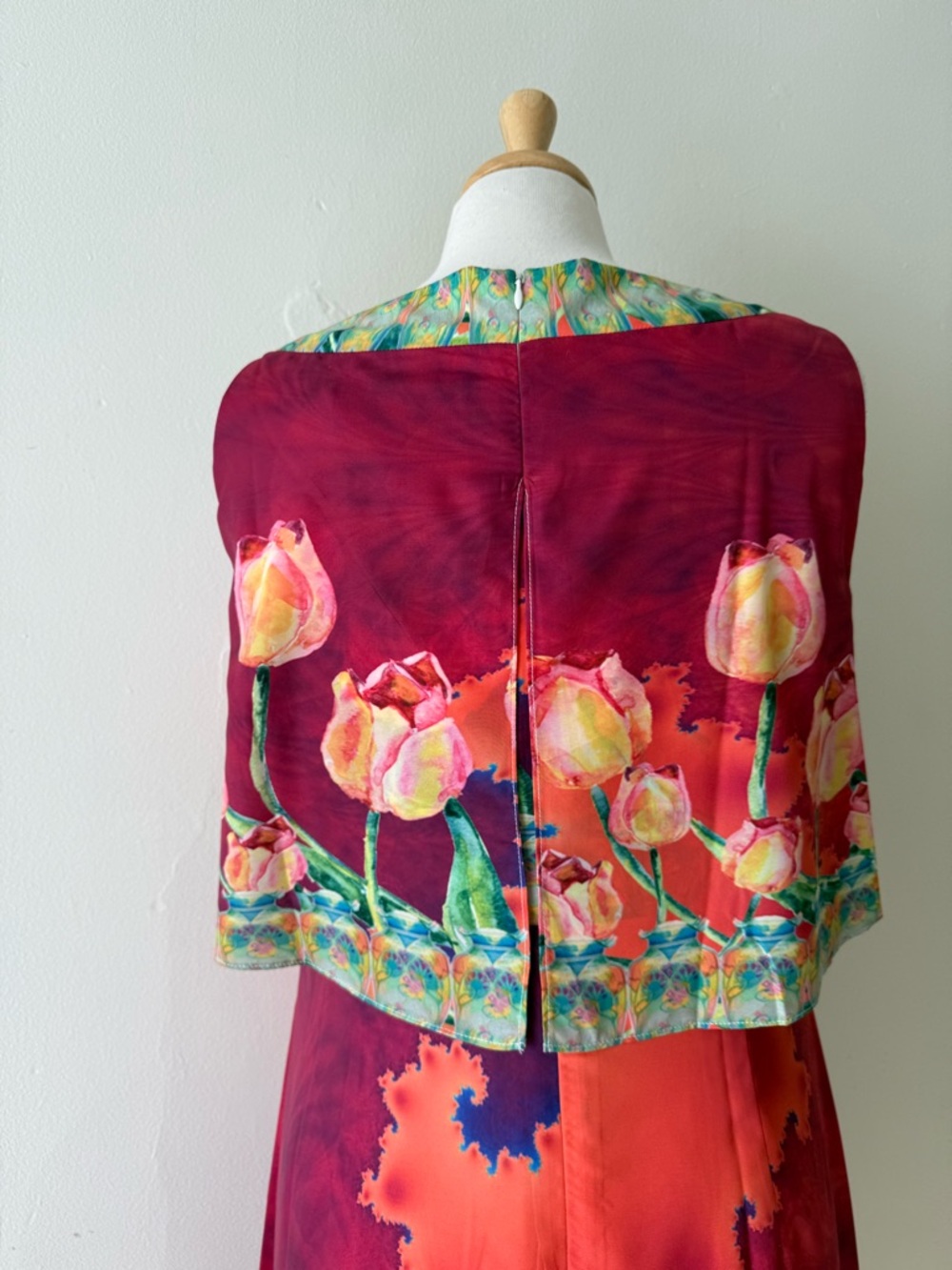 Mackenzie Mode Designer Watercolor Tulip Maxi Dress Cape Overlay Pink Floral - Picture 6 of 10